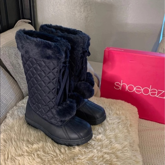 shoedazzle duck boots